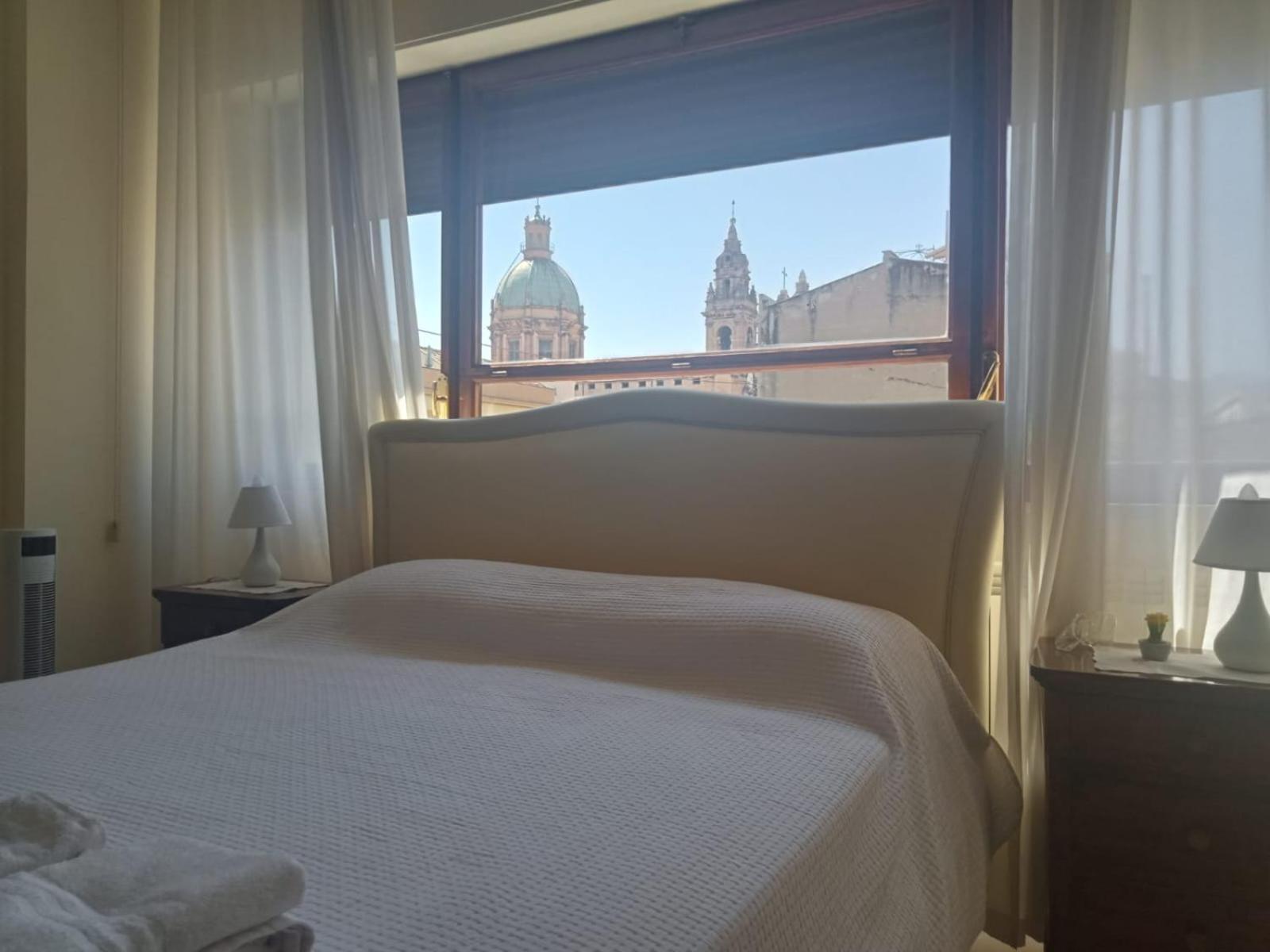 Cavoursuite Palermo Esterno foto