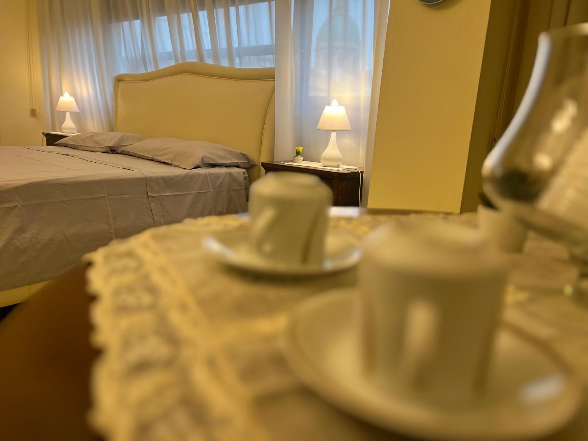 Cavoursuite Palermo Esterno foto